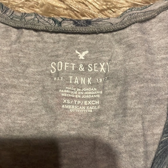 AMERICAN Eagle Outfitters Soft & Sexy Gray Tank Top - Picture 3 of 6